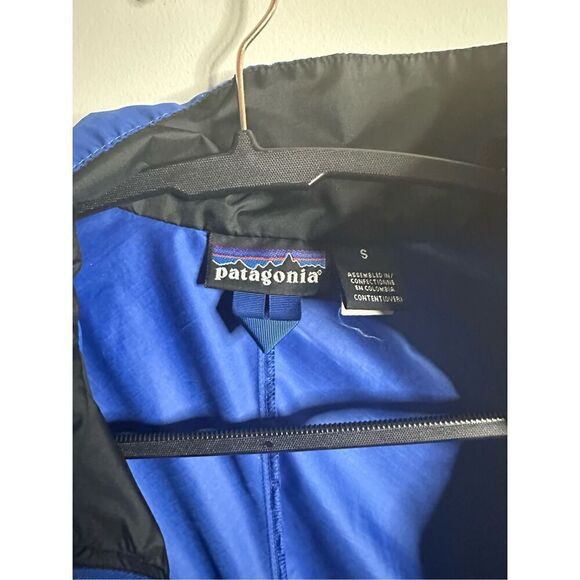 Patagonia Men’s Velocity Shell - Picture 4 of 5